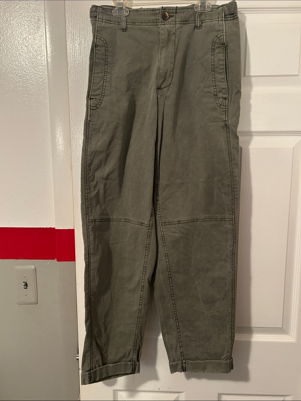 Old Navy Men's Olive Green Chino Pants